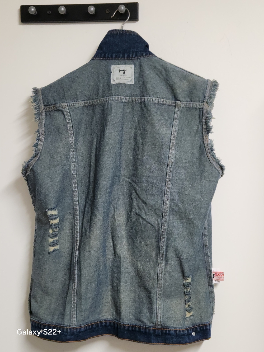 Fashion  Distressed Ripped Denim Vest Biker/Cowboy Vintage  Style Size  M .  C14 - Picture 5 of 13